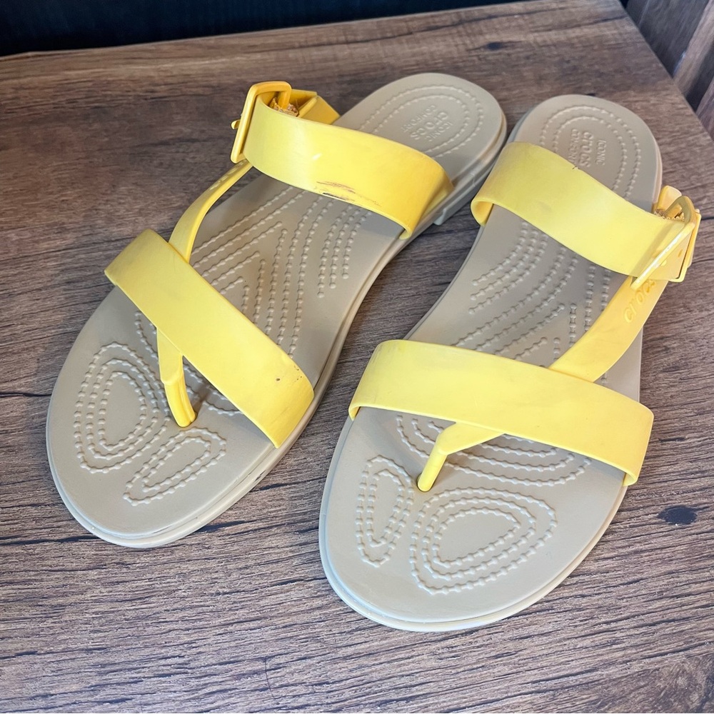 CROCS Yellow Summer Rubber Water Proof Women’s Sandals